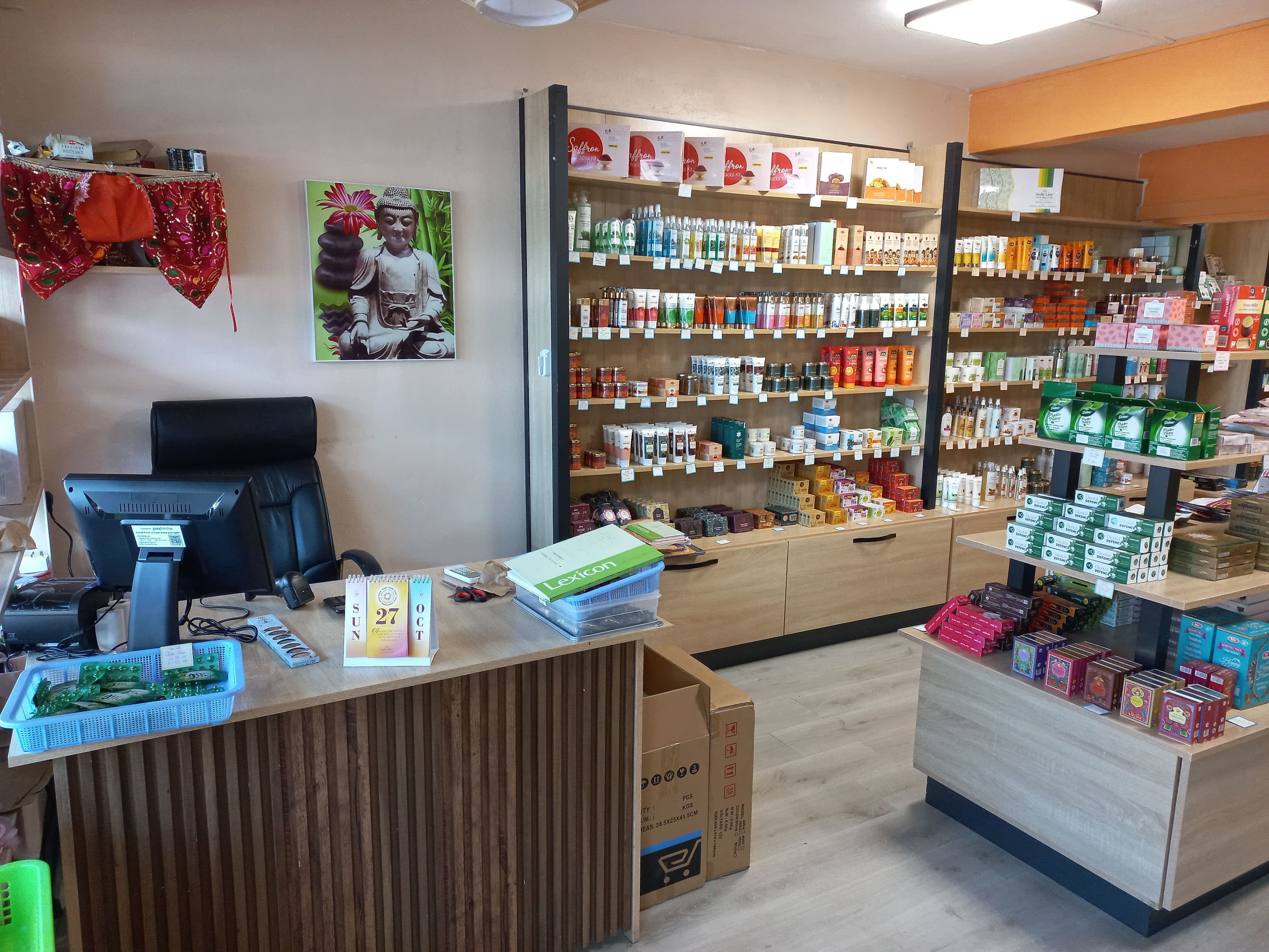 8 hotels, one system — Multi-store sync across locations.